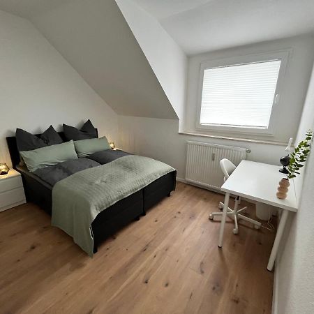 Appartment Miami , Naehe Duesseldorf ,Messe ,Hbf ,City, Wifi, Helios Hospital Крефельд Экстерьер фото